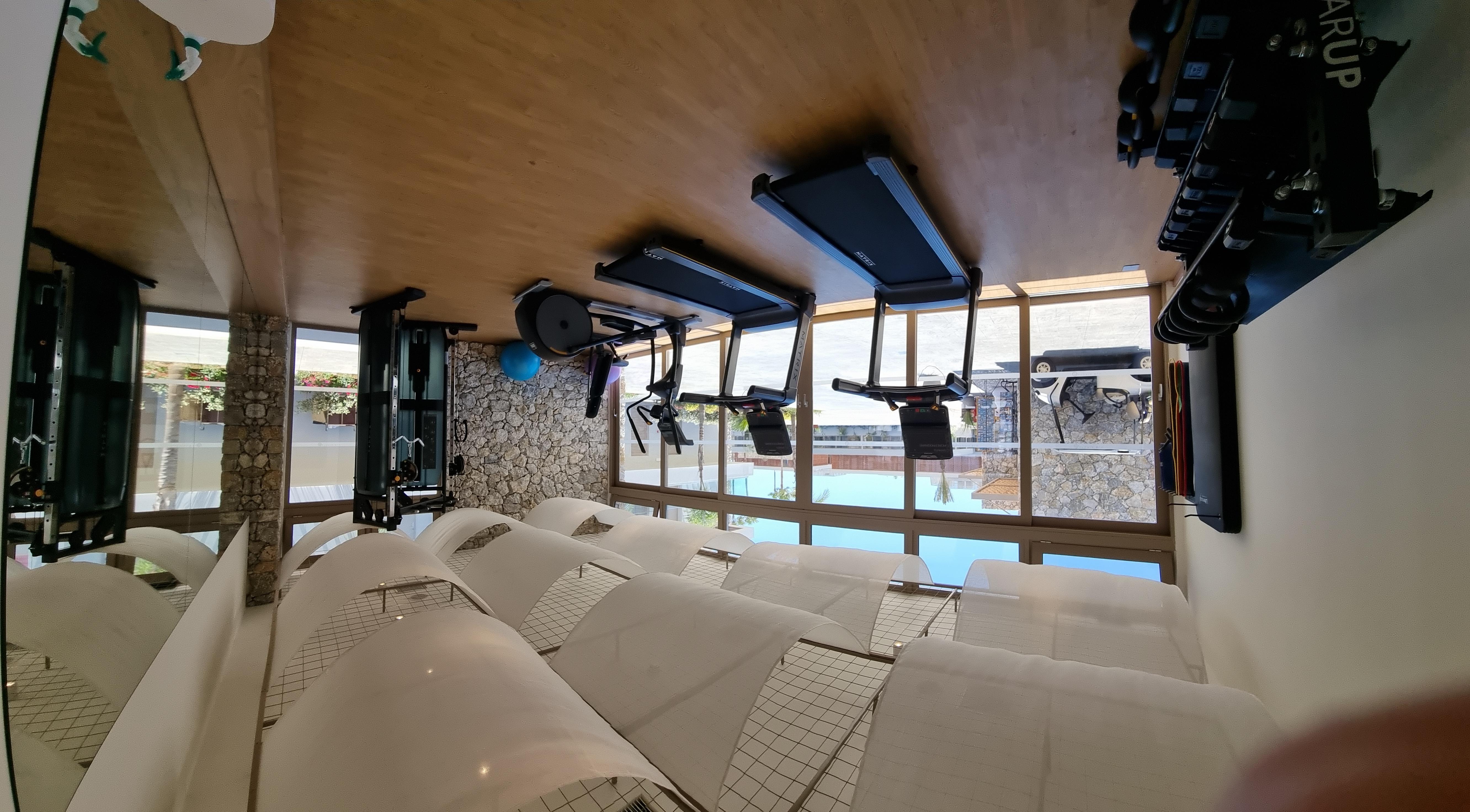 Utopia Blu Hotel Тигаки Экстерьер фото
